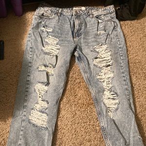 Ripped boyfriend jeans